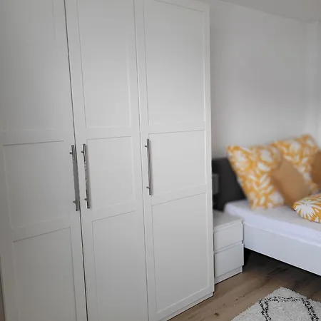 Großzügiges In Der Festspielstadt Apartment