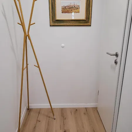 Großzügiges In Der Festspielstadt